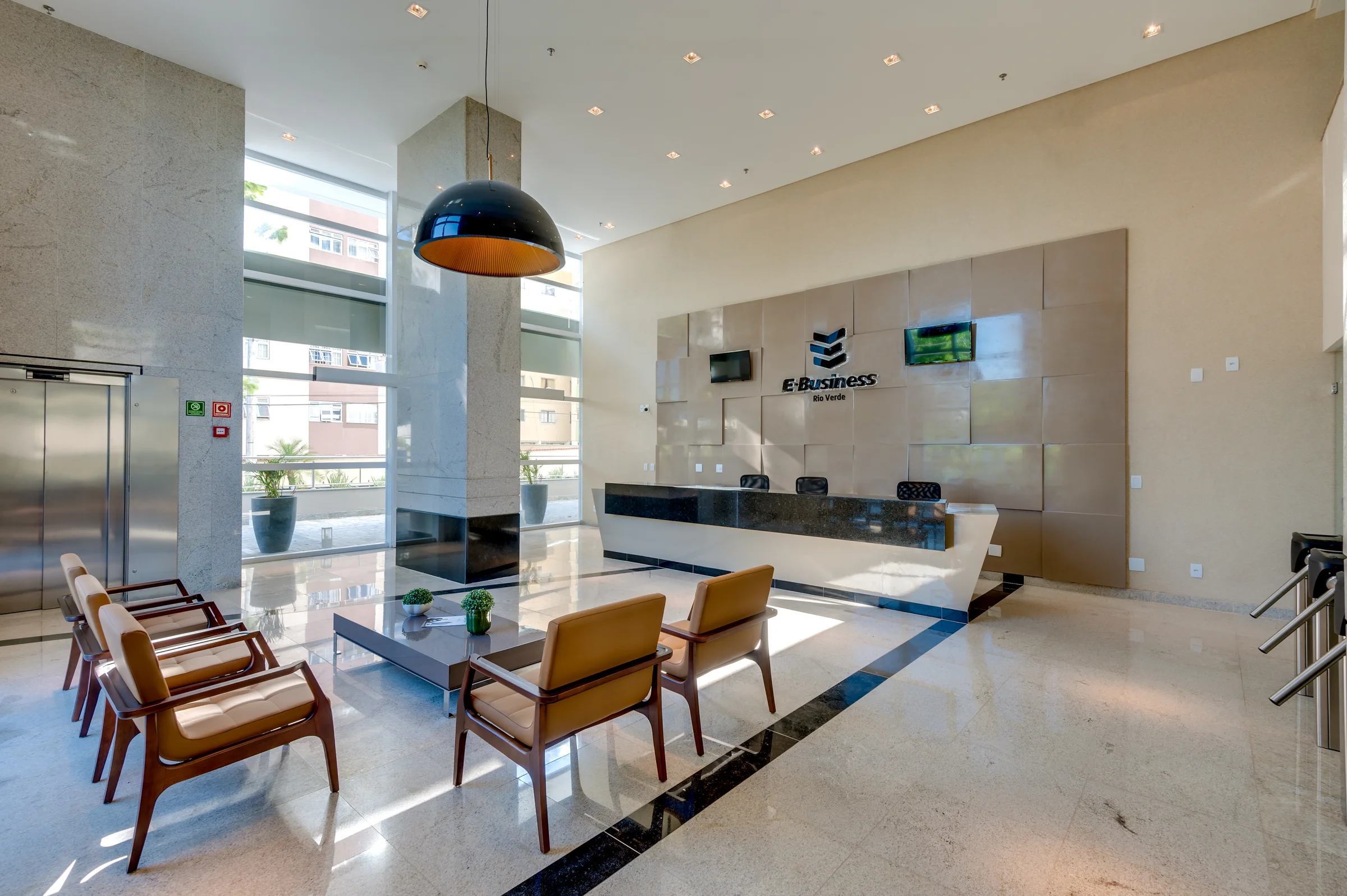 Lobby do E-Business Rio Verde