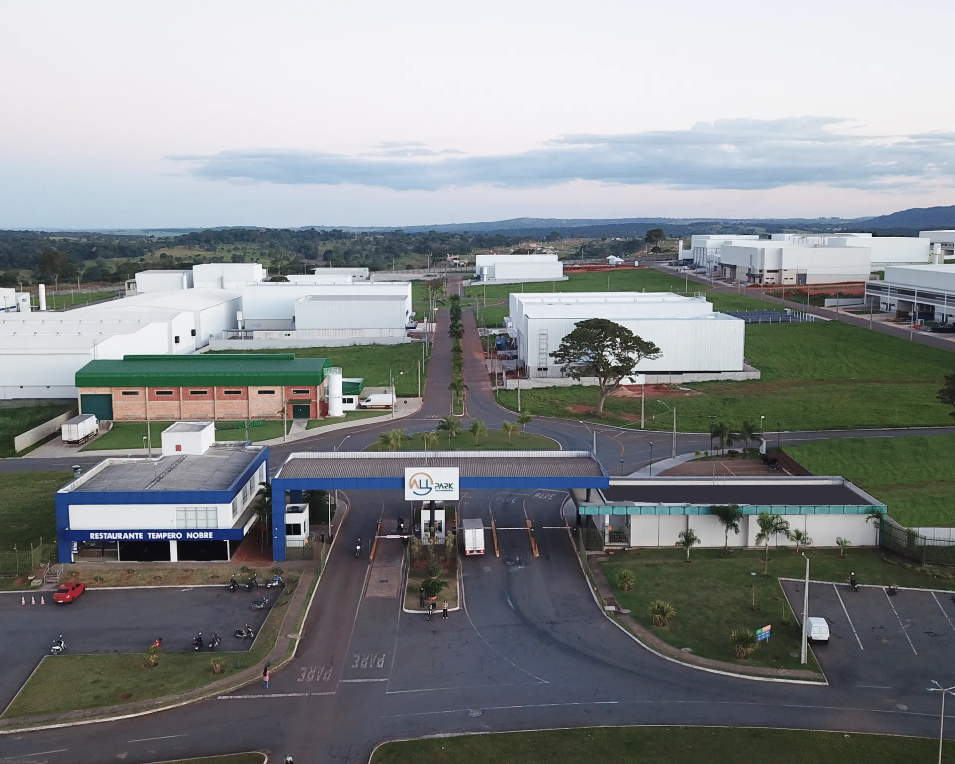 All Park Polo Empresarial