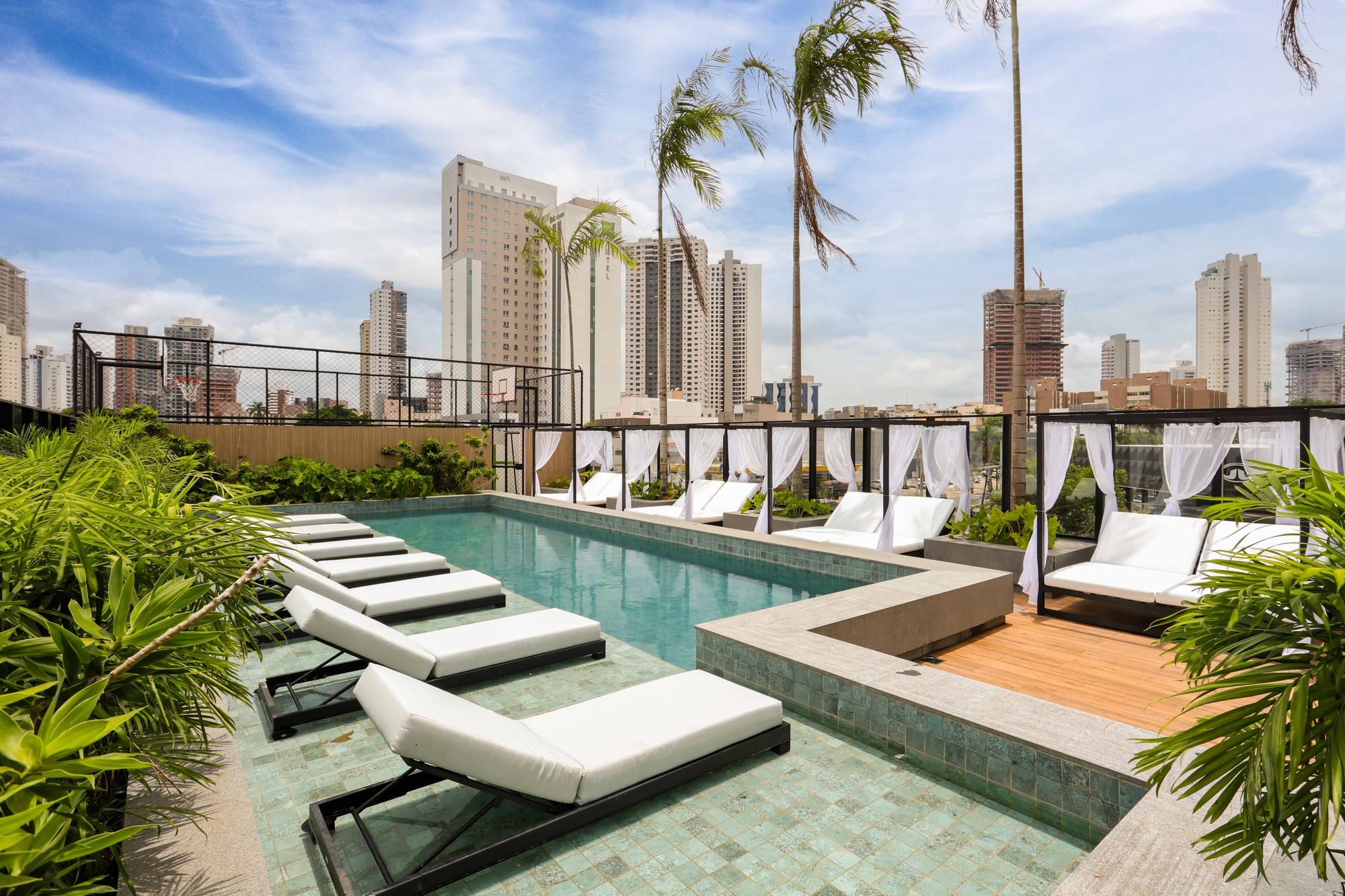 2024 — 12 — 03 CITY — HUB Piscina (28)