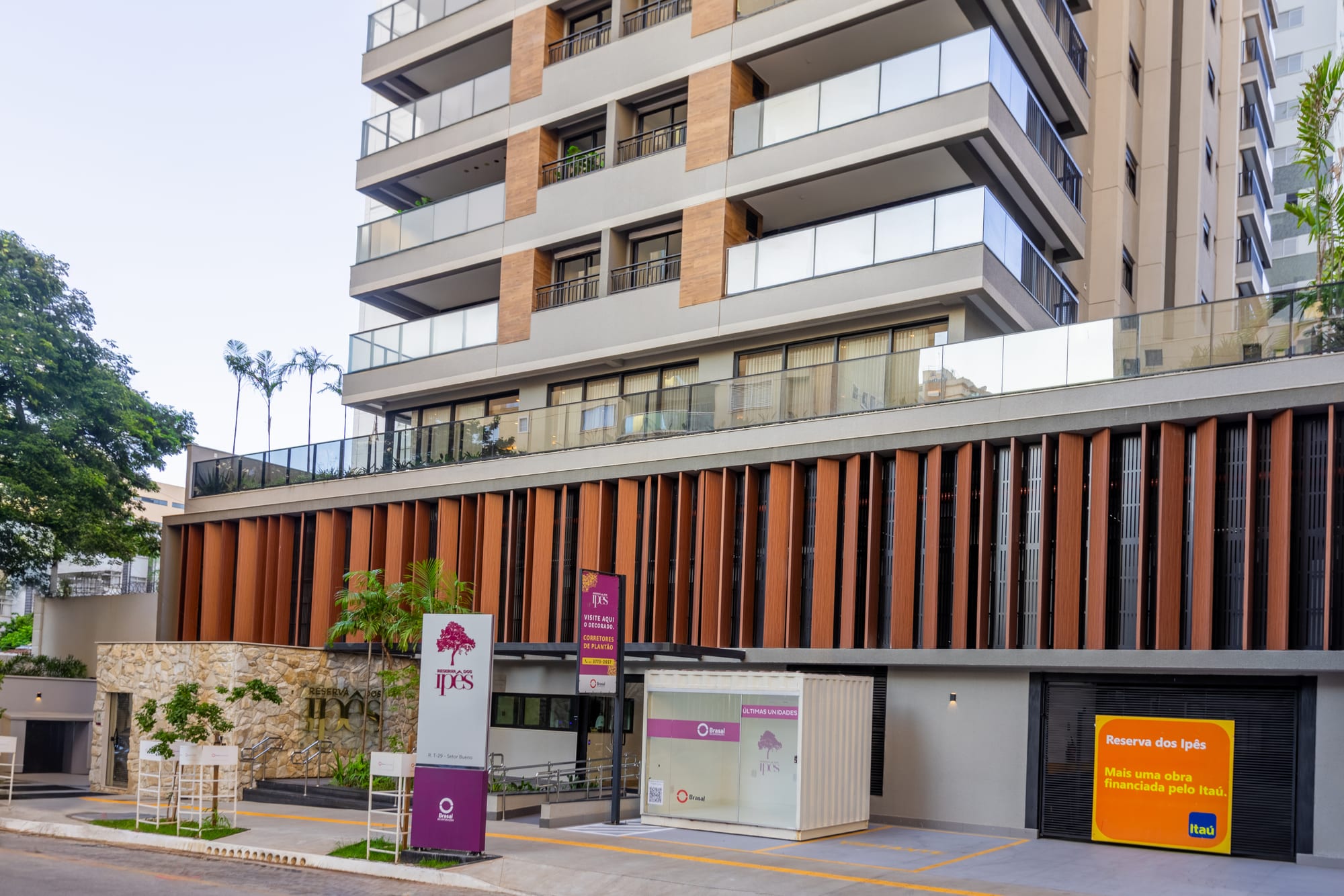 2J4A0501 — HDR