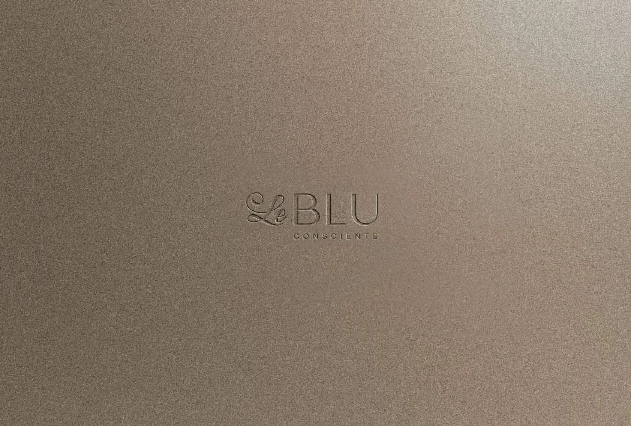 Le Blu — le blu consciente pag1 1